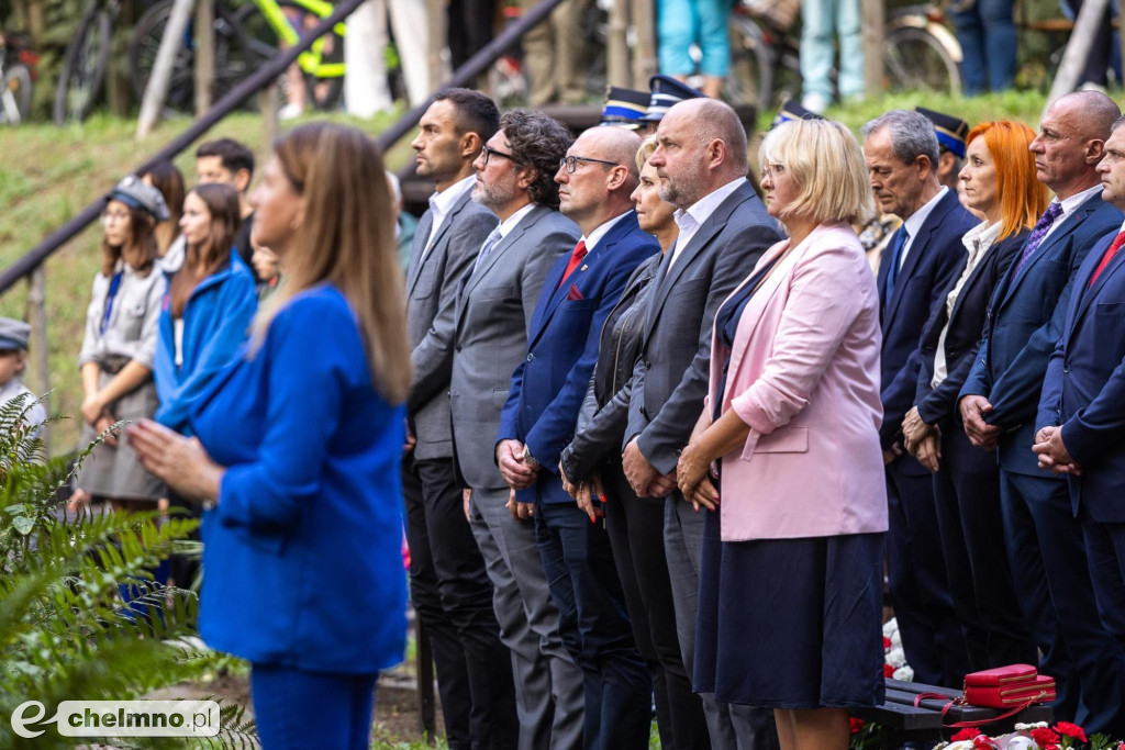Pamięci zamordowanych w raciniewskim lesie