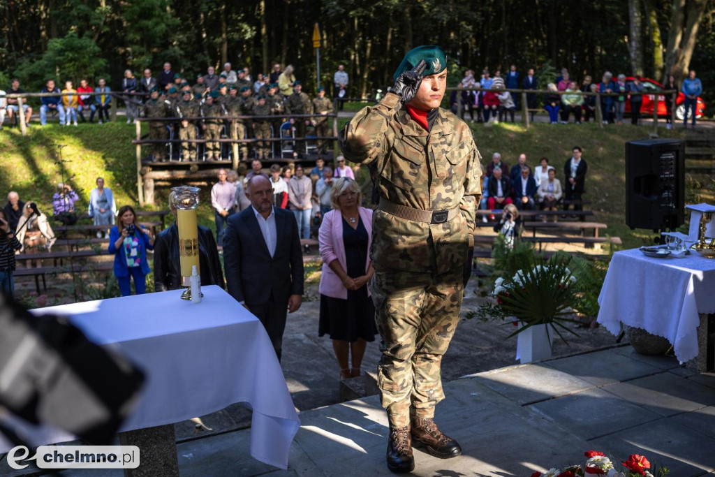 Pamięci zamordowanych w raciniewskim lesie