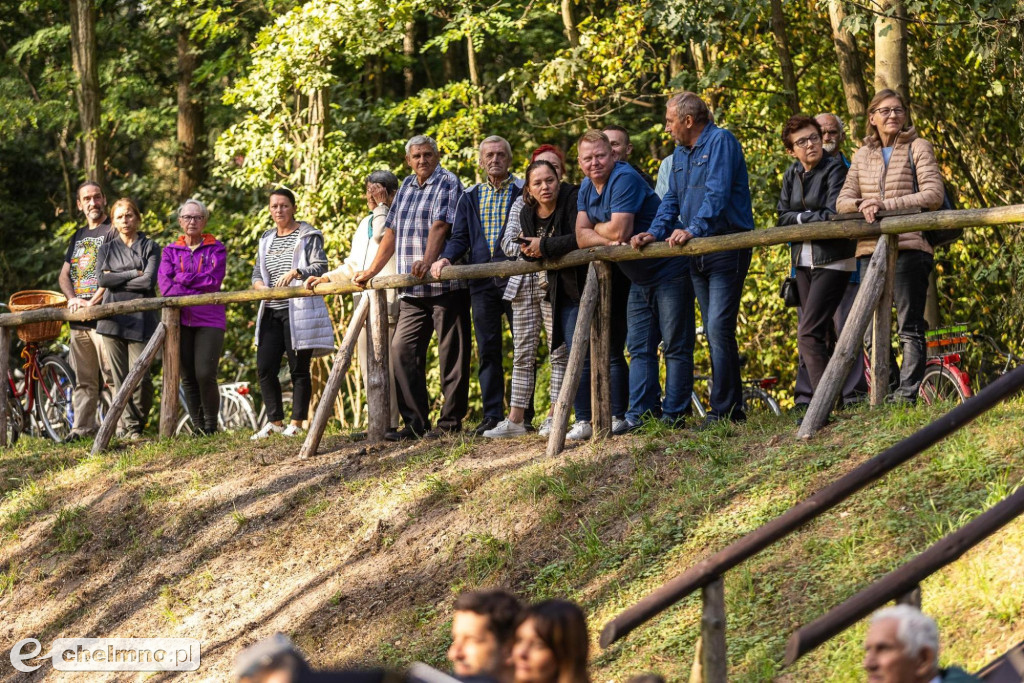 Pamięci zamordowanych w raciniewskim lesie