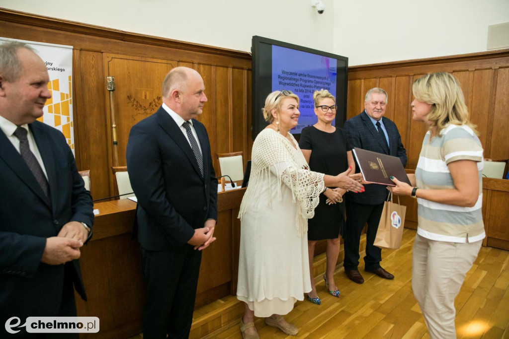 Umowy RPO i PROW: 14 mln złotych wsparcia