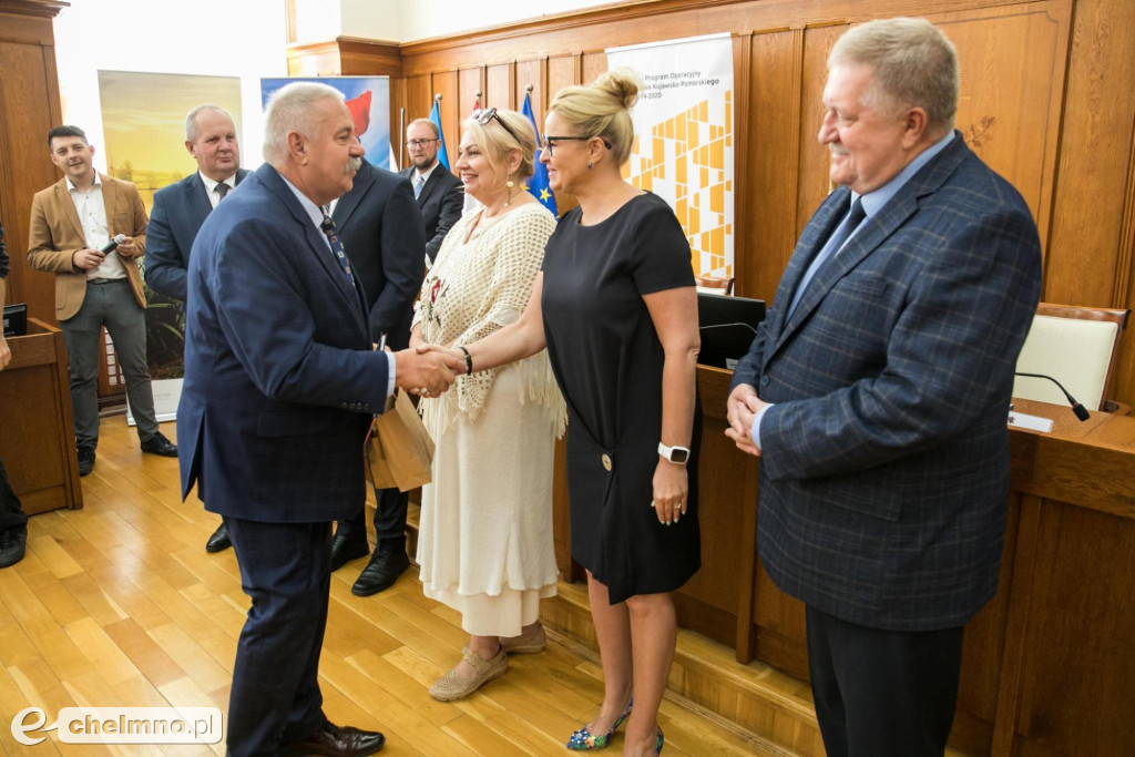 Umowy RPO i PROW: 14 mln złotych wsparcia