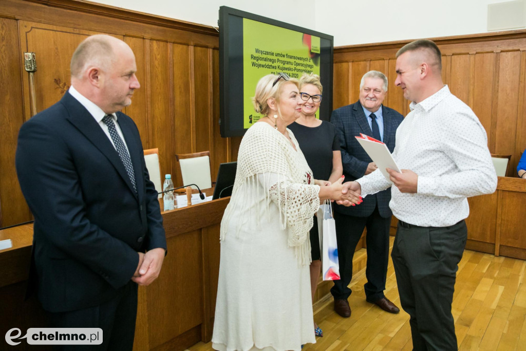 Umowy RPO i PROW: 14 mln złotych wsparcia