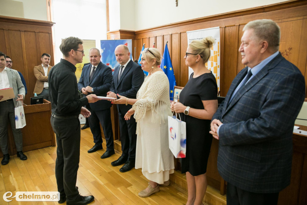 Umowy RPO i PROW: 14 mln złotych wsparcia