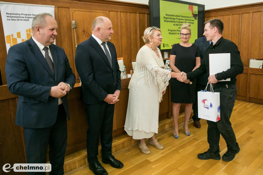 Umowy RPO i PROW: 14 mln złotych wsparcia