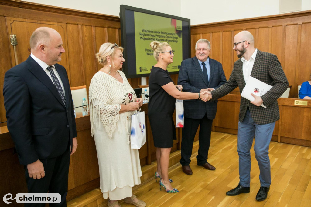 Umowy RPO i PROW: 14 mln złotych wsparcia