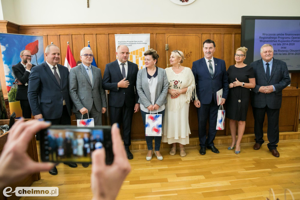 Umowy RPO i PROW: 14 mln złotych wsparcia