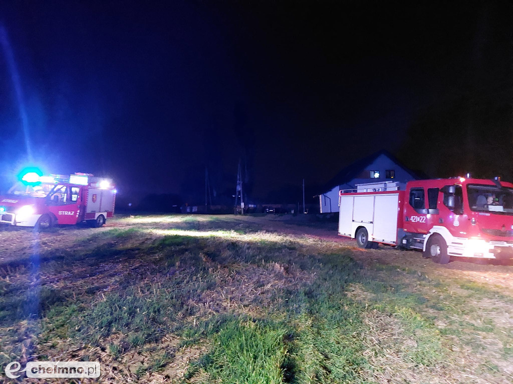 Strażacy gasili pożar ciągnika w Gołotach