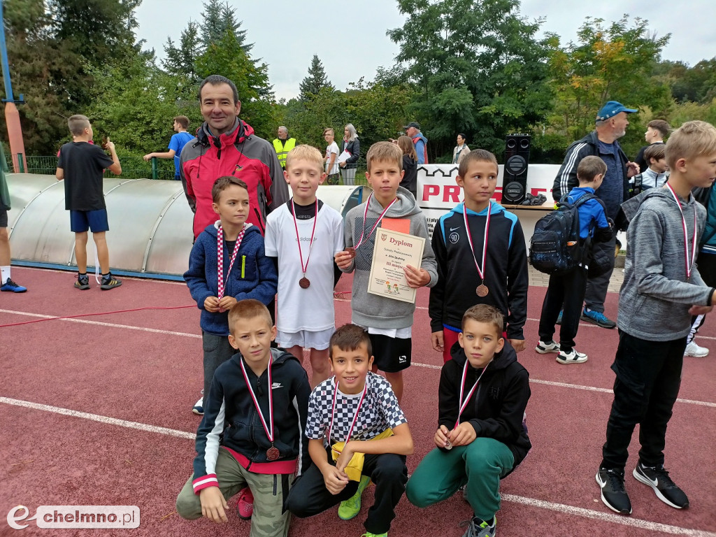Finały Powiatowe w Sztafetowych Biegach Przełajowych