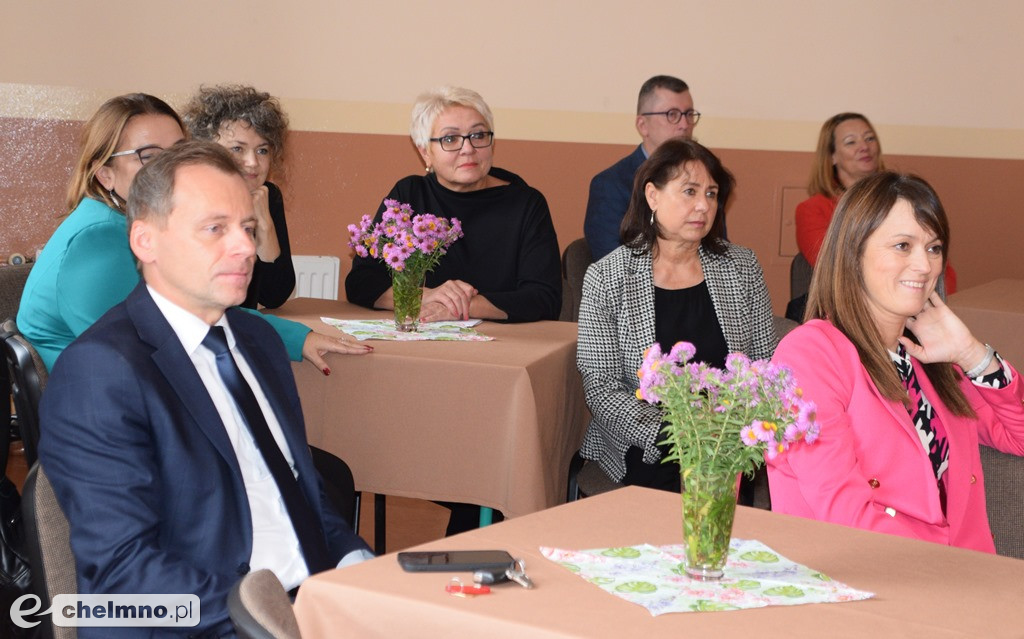 Oto wyróżnieni przez Burmistrza Nauczyciele i Dyrektorzy