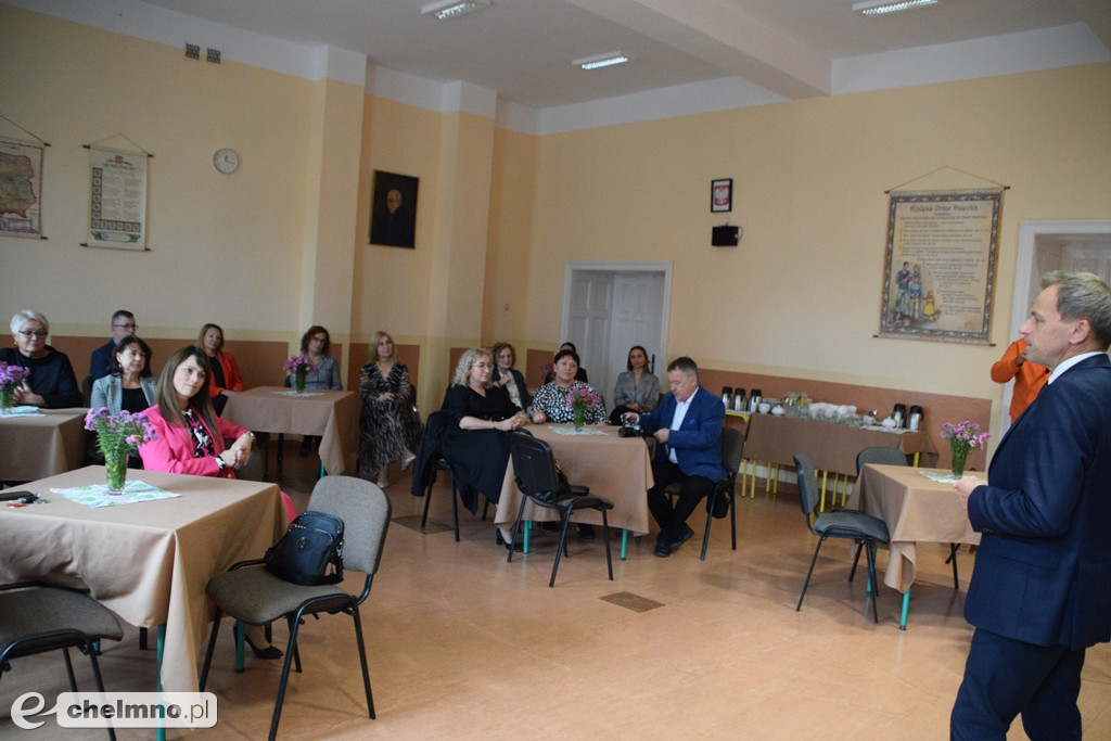 Oto wyróżnieni przez Burmistrza Nauczyciele i Dyrektorzy