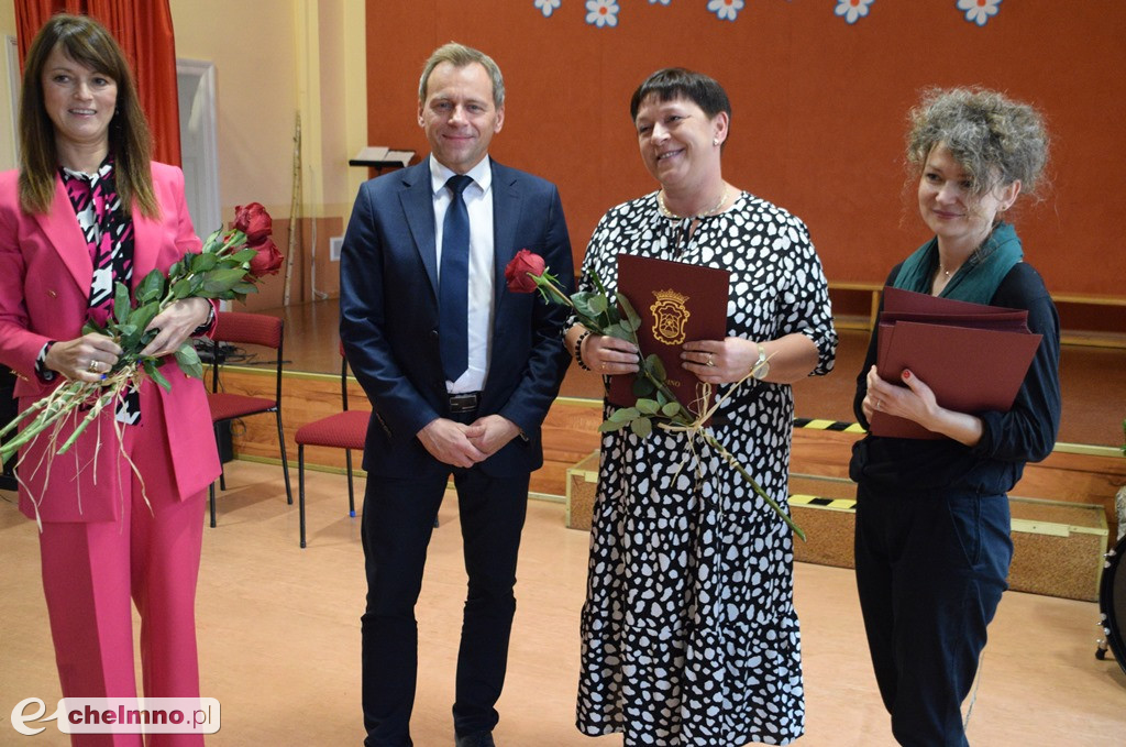 Oto wyróżnieni przez Burmistrza Nauczyciele i Dyrektorzy