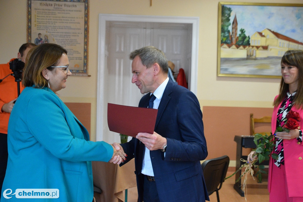 Oto wyróżnieni przez Burmistrza Nauczyciele i Dyrektorzy