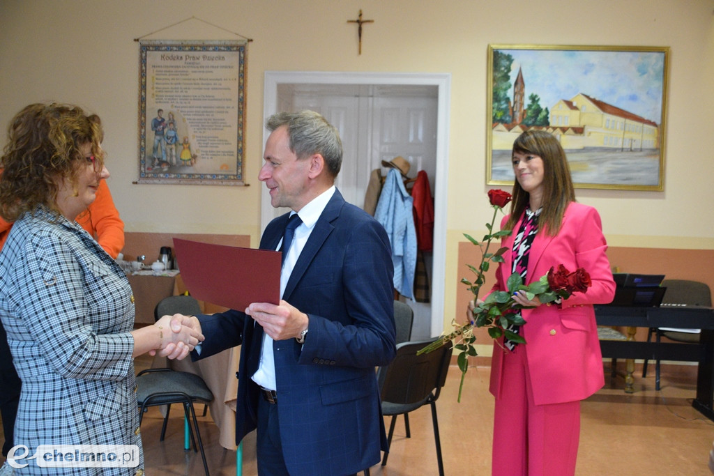 Oto wyróżnieni przez Burmistrza Nauczyciele i Dyrektorzy