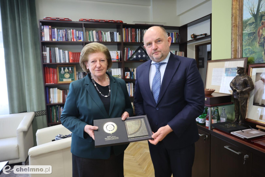 Wizyta profesor Suchockiej w Toruniu