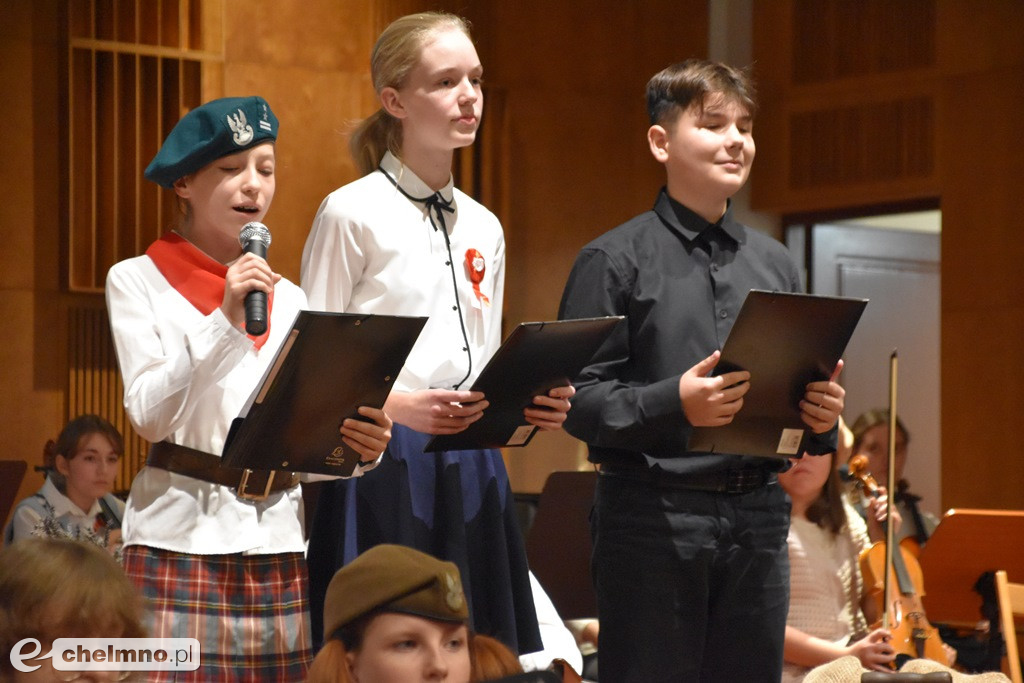 Wspaniały koncert patriotyczny „Polskie drogi do Wolności”
