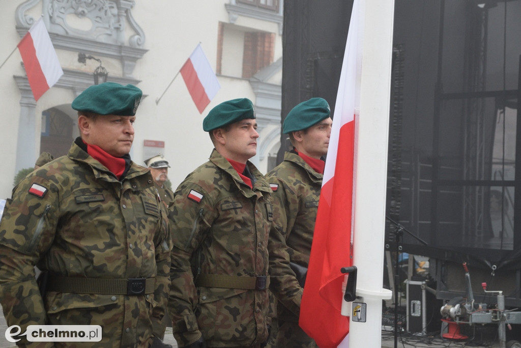 Patriotyczne uroczystości na chełmińskim Rynku