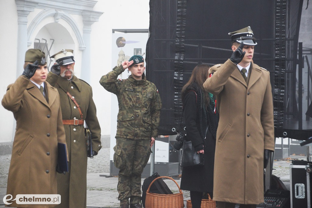 Patriotyczne uroczystości na chełmińskim Rynku