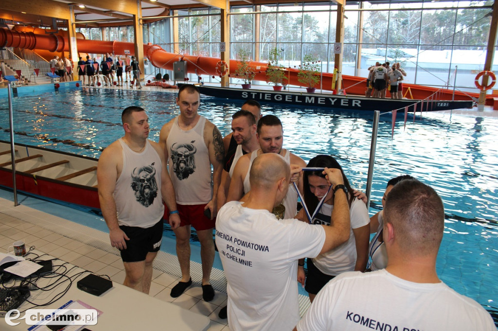 II Mistrzostwa Smoczych Łodzi Służb Mundurowych na Basenie