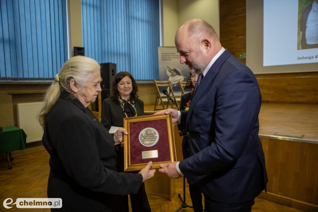 Medale Marszałka dla twórców ludowych
