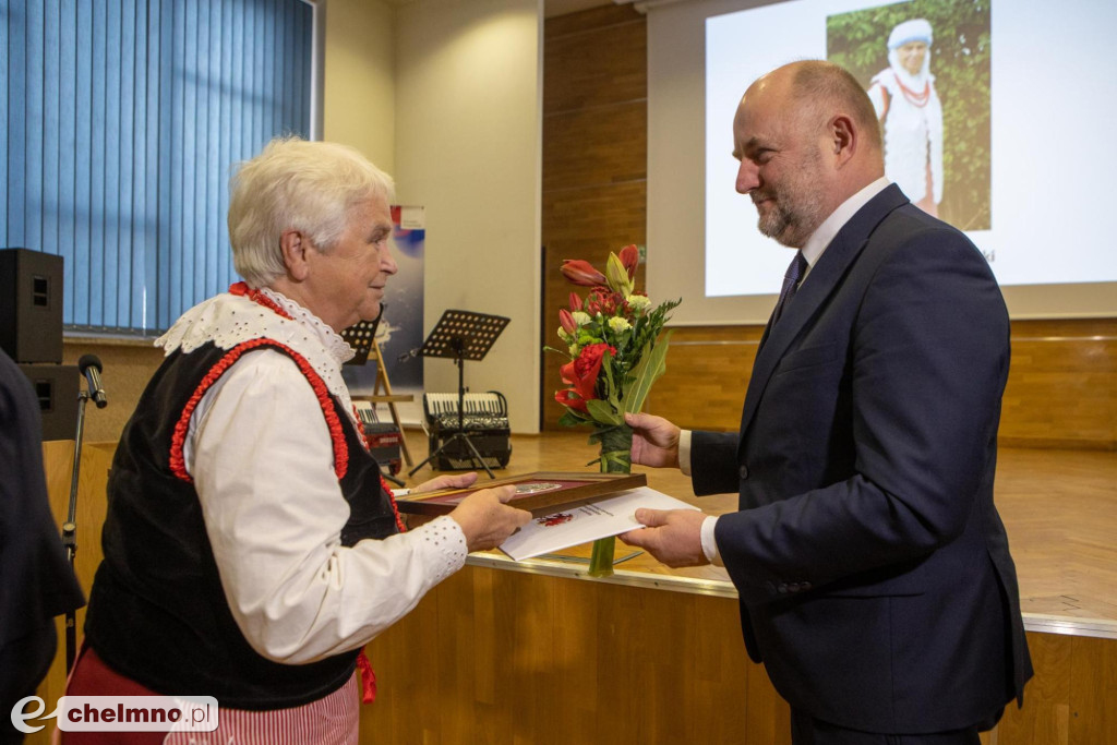 Medale Marszałka dla twórców ludowych