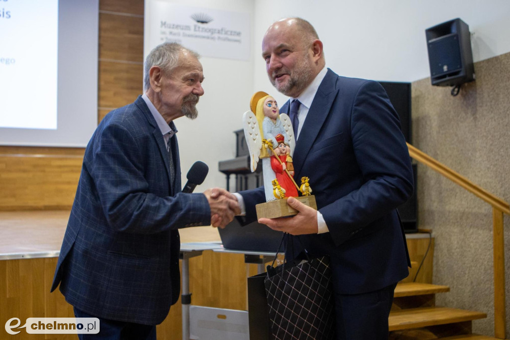 Medale Marszałka dla twórców ludowych