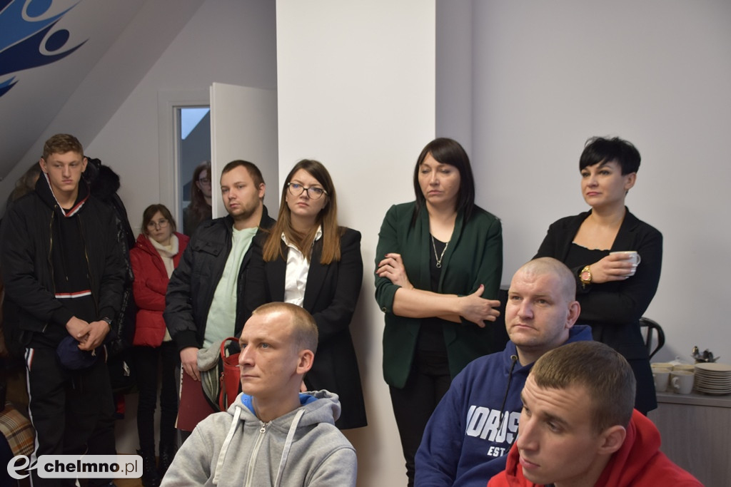 Na dzisiejszej Giełdzie Pracy opowiadano o wolnych etatach w okolicznych firmach