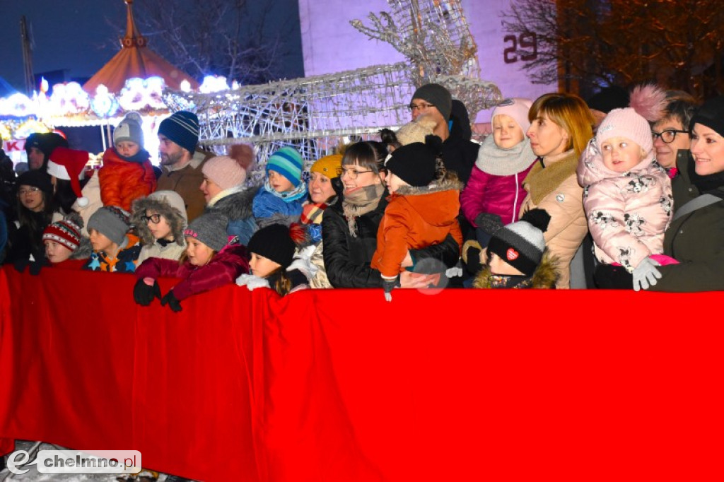 Kiermasz i spotkanie z Mikołajem w atmosferze magii