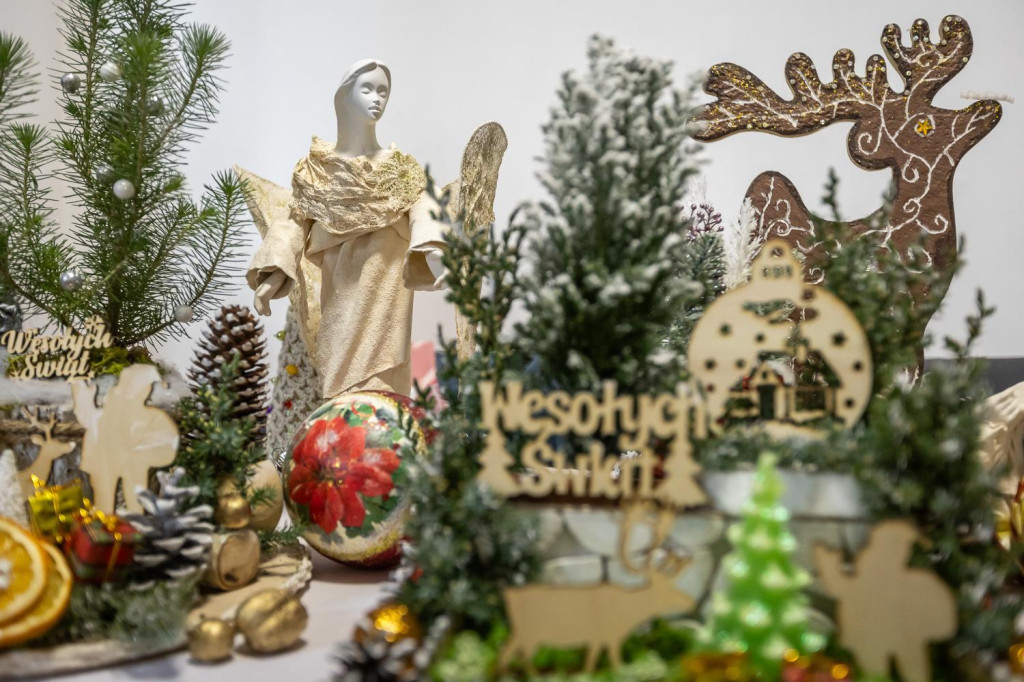 Przedświąteczna wystawa rękodzieła