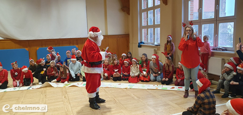 Mikołajki w młodszych klasach 