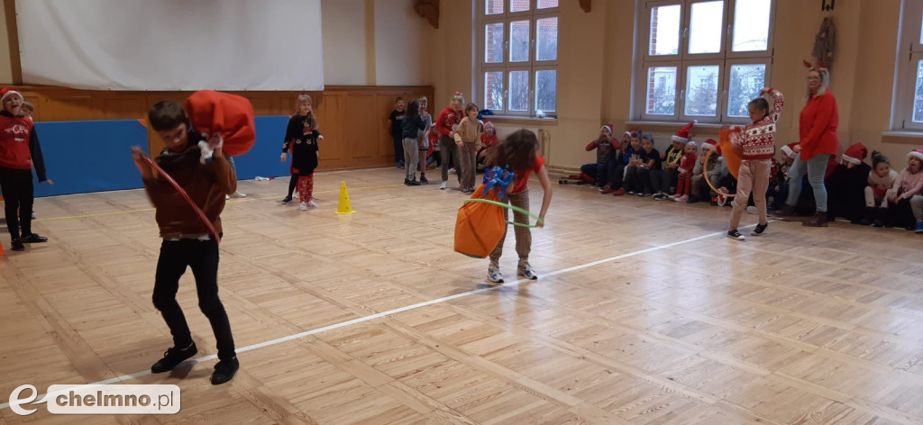 Mikołajki w młodszych klasach 