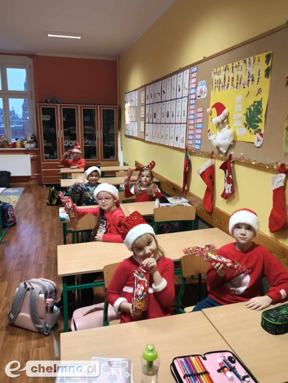 Mikołajki w młodszych klasach 