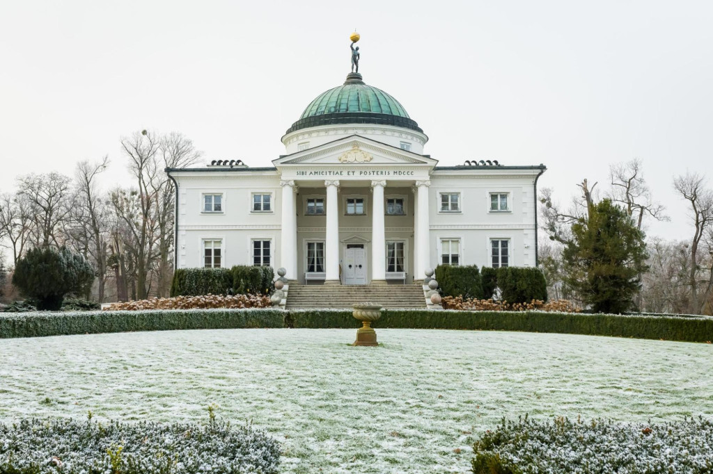 Pałac Lubostroń pomnikiem historii