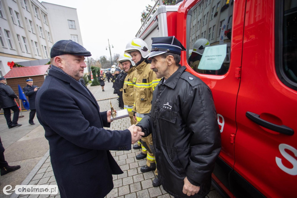 Wozy bojowe dla strażaków ochotników