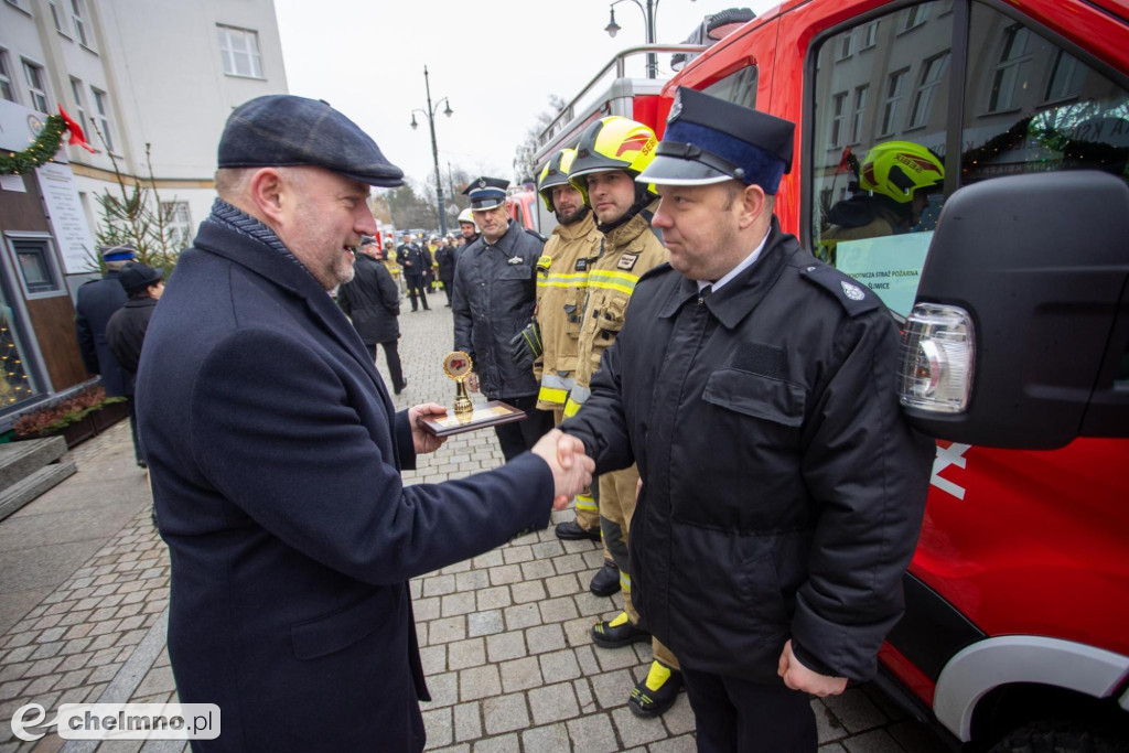 Wozy bojowe dla strażaków ochotników