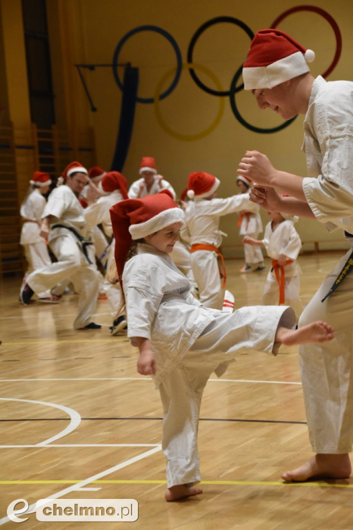 Świąteczny trening karateków na zakończenie sezonu 2023