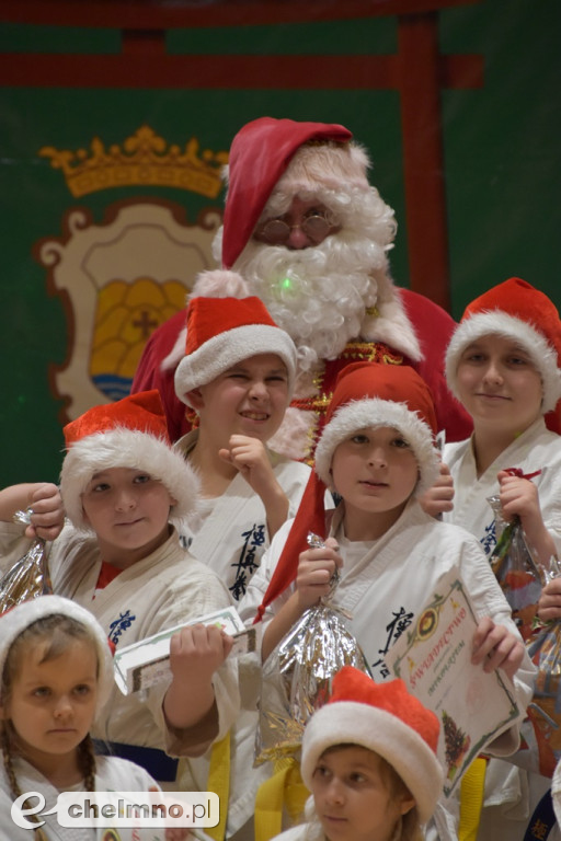 Świąteczny trening karateków na zakończenie sezonu 2023