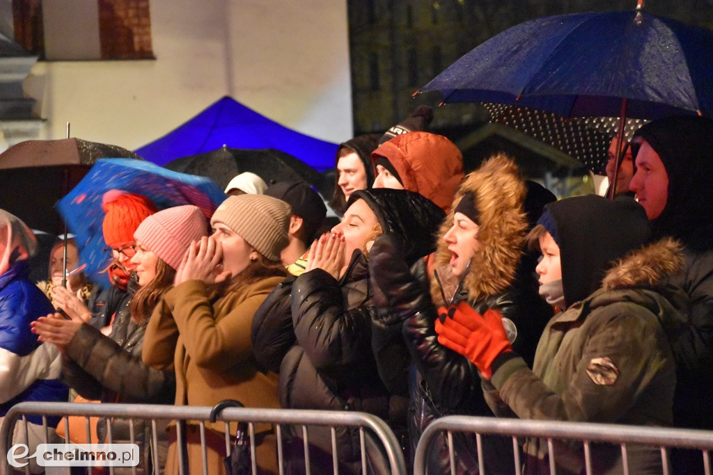 Za nami deszczowy, ale wesoły koncert „W rytmie 9 wzgórz”