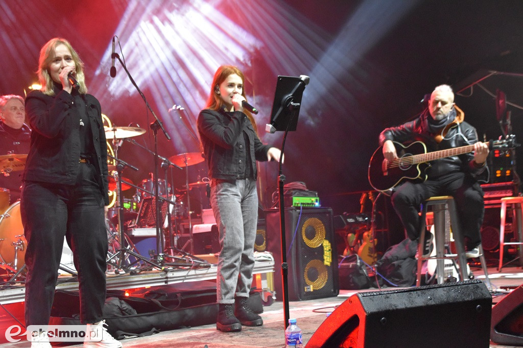 Za nami deszczowy, ale wesoły koncert „W rytmie 9 wzgórz”