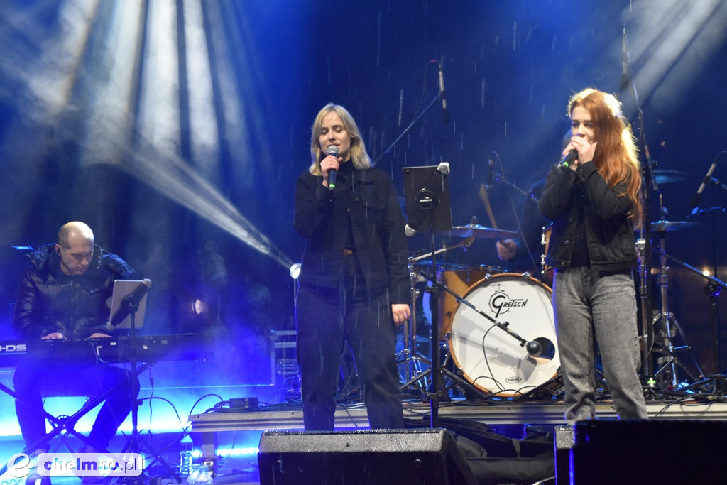 Za nami deszczowy, ale wesoły koncert „W rytmie 9 wzgórz”