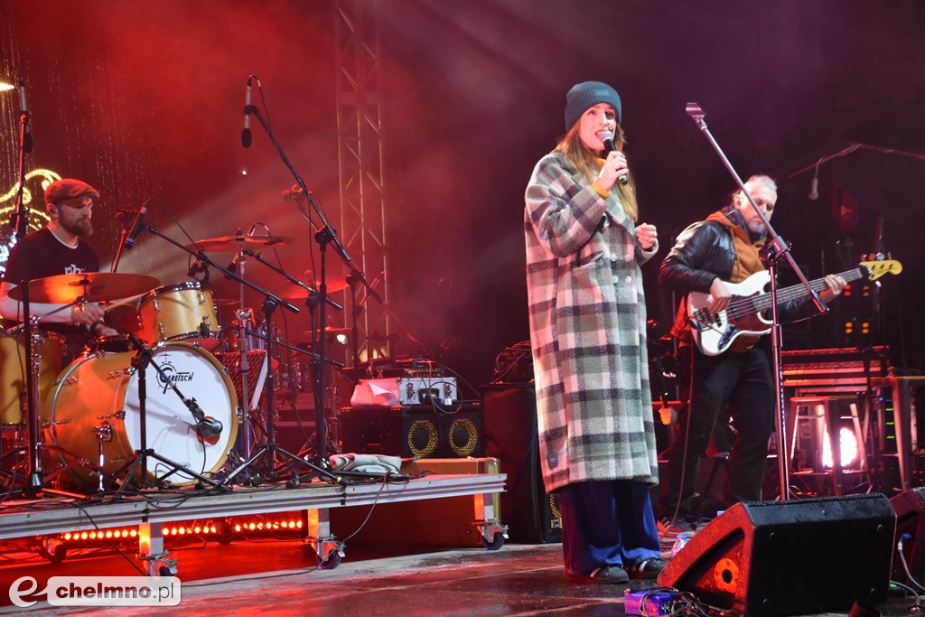 Za nami deszczowy, ale wesoły koncert „W rytmie 9 wzgórz”