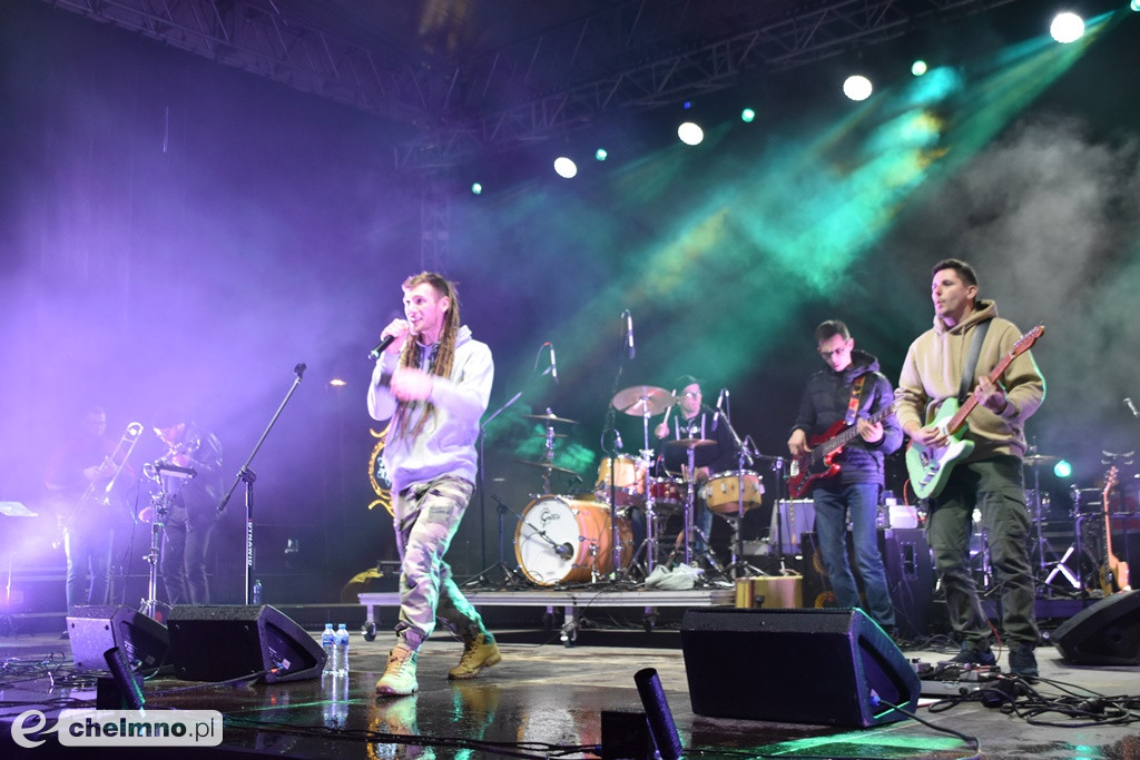 Za nami deszczowy, ale wesoły koncert „W rytmie 9 wzgórz”