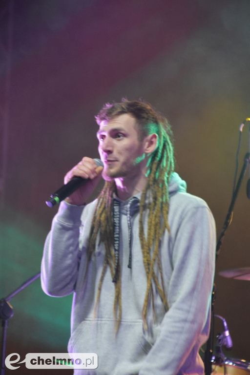Za nami deszczowy, ale wesoły koncert „W rytmie 9 wzgórz”