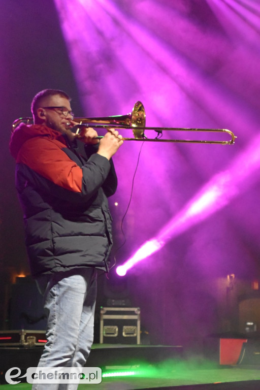 Za nami deszczowy, ale wesoły koncert „W rytmie 9 wzgórz”