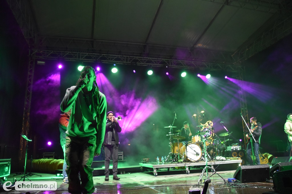 Za nami deszczowy, ale wesoły koncert „W rytmie 9 wzgórz”