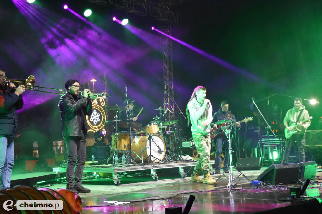 Za nami deszczowy, ale wesoły koncert „W rytmie 9 wzgórz”