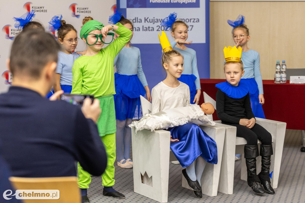 Unijne wsparcie: ekonomia społeczna, szpitale, wieś