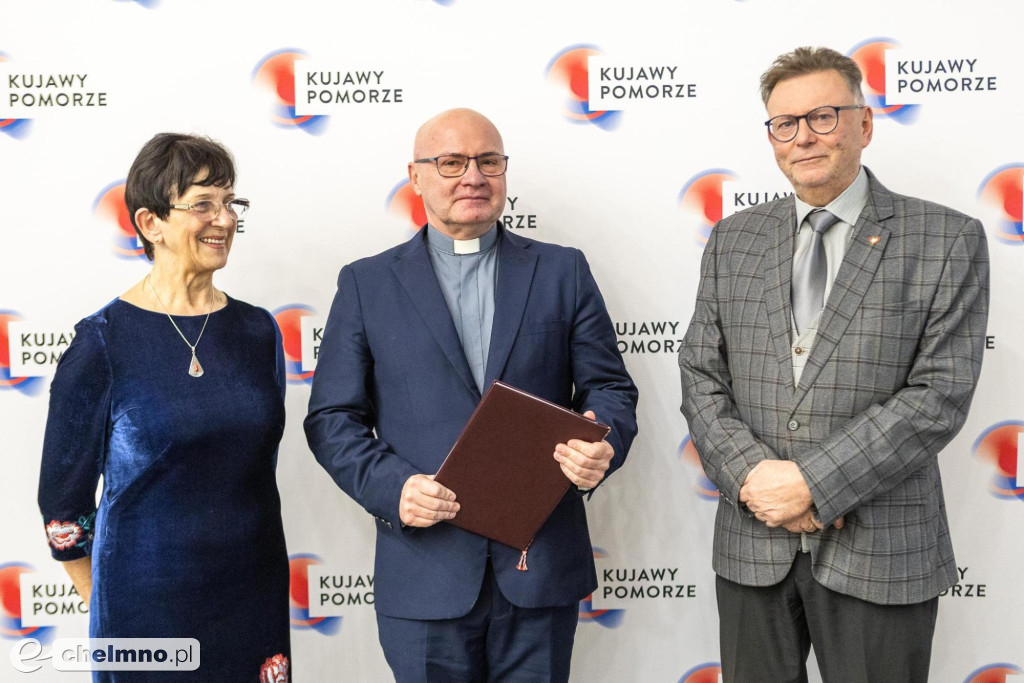 Unijne wsparcie: ekonomia społeczna, szpitale, wieś