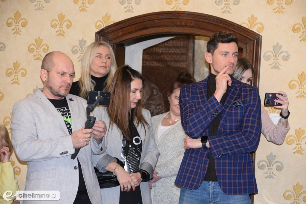 Ciekawe ujęcia nieba na wystawie Krzysztofa Kujawy