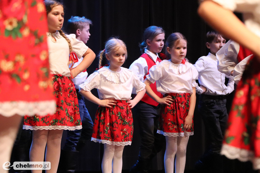 Z radością zatańczyli i zaśpiewali dla swoich najbliższych