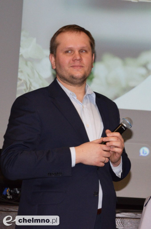 Włodarze Miasta dyskutowali z seniorami w Rondzie